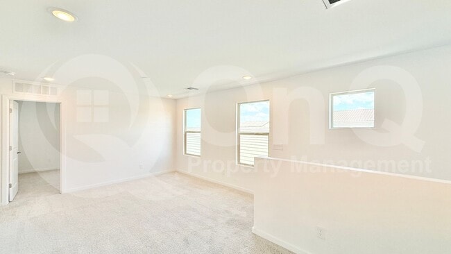 Building Photo - 40414 W Sunland Dr