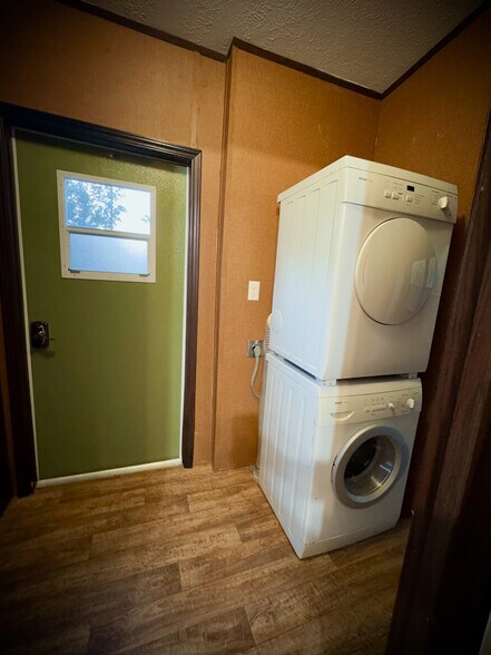 Building Photo - 3499 Fearless Treadway