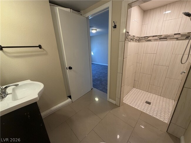 Building Photo - 5309 Gipsy Ave