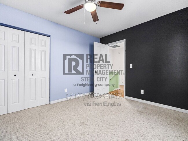 Building Photo - 275 W Baldwyn Dr
