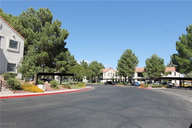 Building Photo - 4872 Nara Vista Way