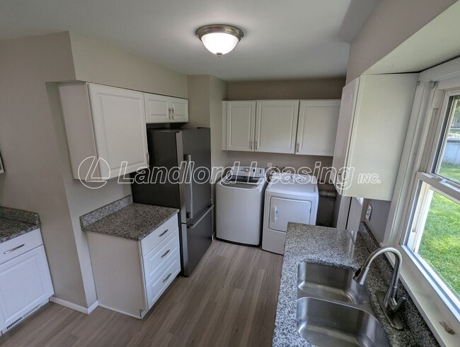 Building Photo - Charming 3-Bedroom Ranch with Updates in A...