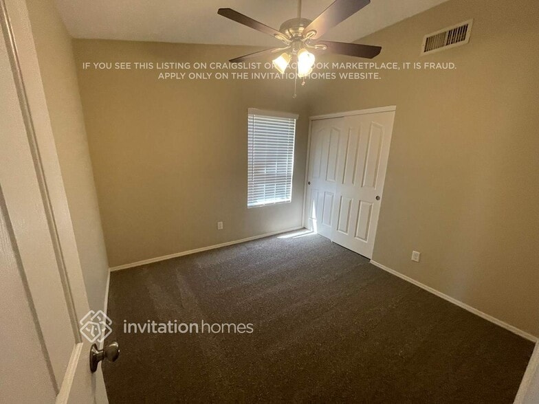 Building Photo - 7464 E Keats Ave