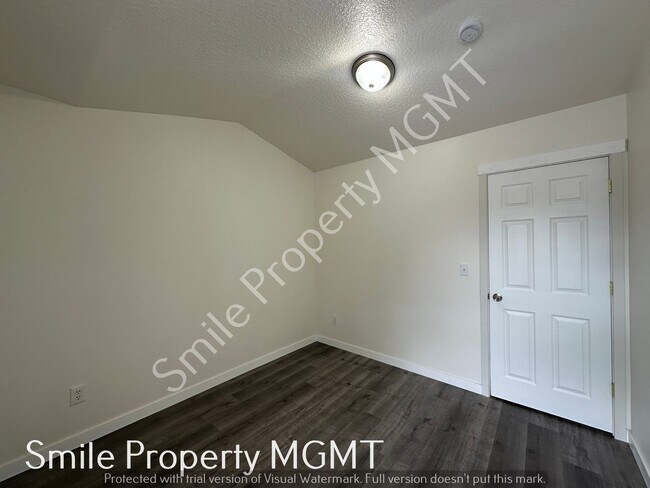 Building Photo - Beautifully Updated Home for Rent in Happy Valley