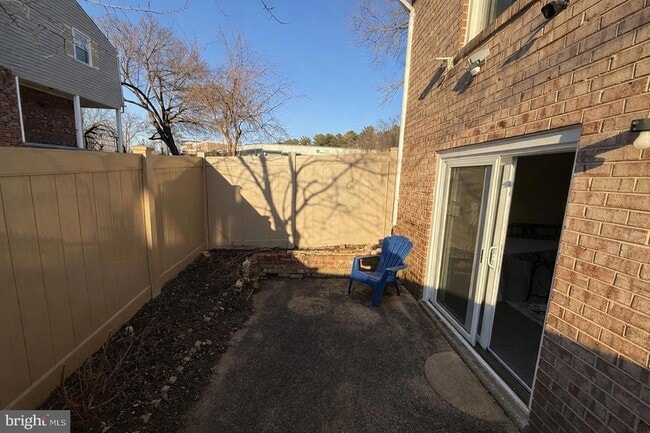 Building Photo - 12338 Chesterton Dr