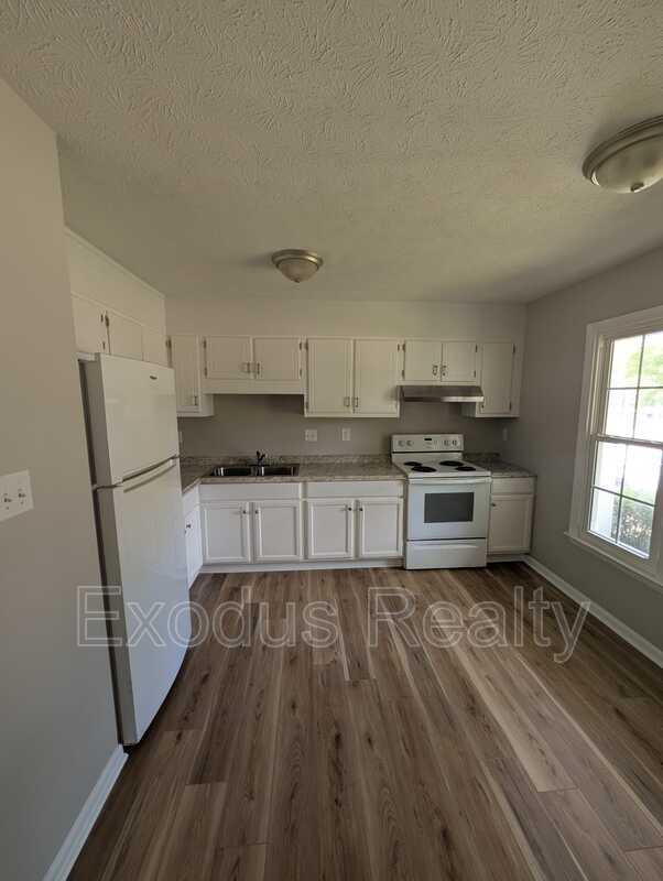 Building Photo - 6443 Rutherglen Dr
