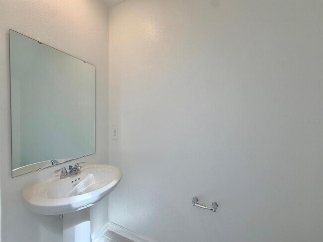 Building Photo - 3627 Hardman Dr