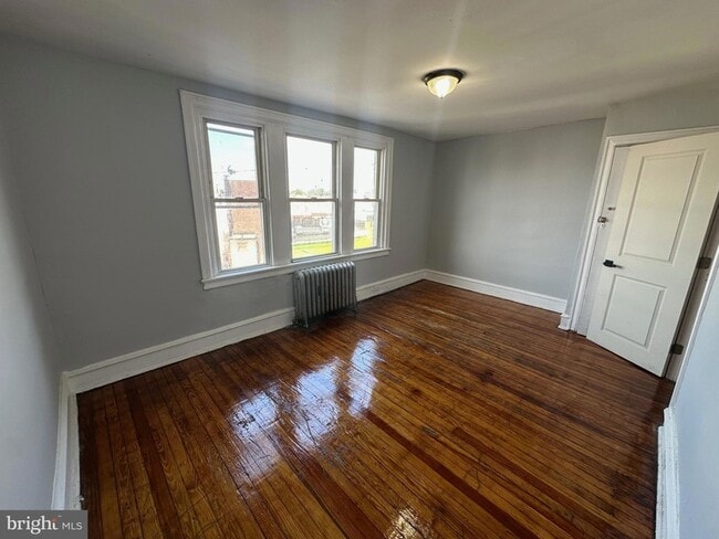 Building Photo - 4341 N Fairhill St