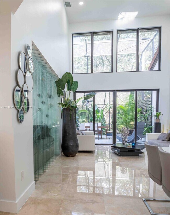 Building Photo - 4957 NW 93rd Doral Pl