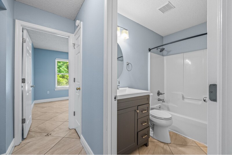 Building Photo - 723 Marsh Harbor Dr