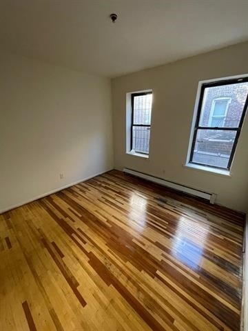 Building Photo - 220 Stegman St