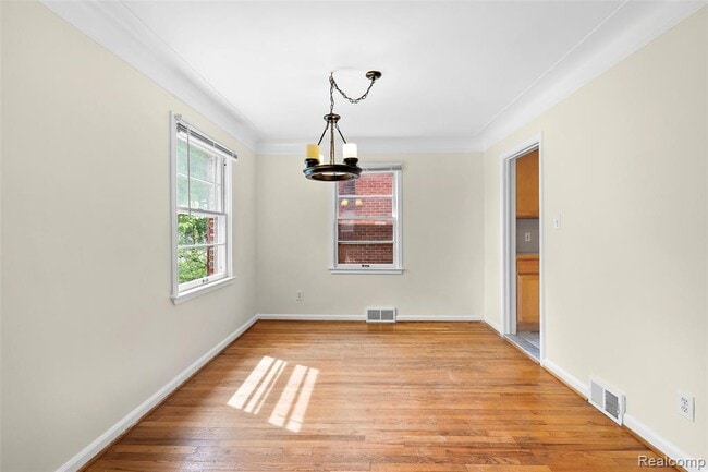 Building Photo - 1121 N Lafayette St