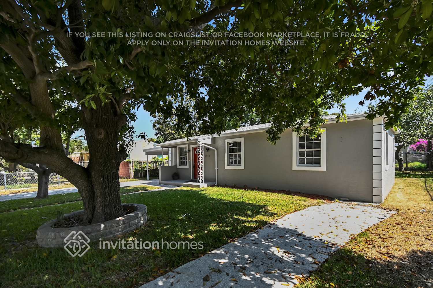 Building Photo - 3028 Ridgeway Ave