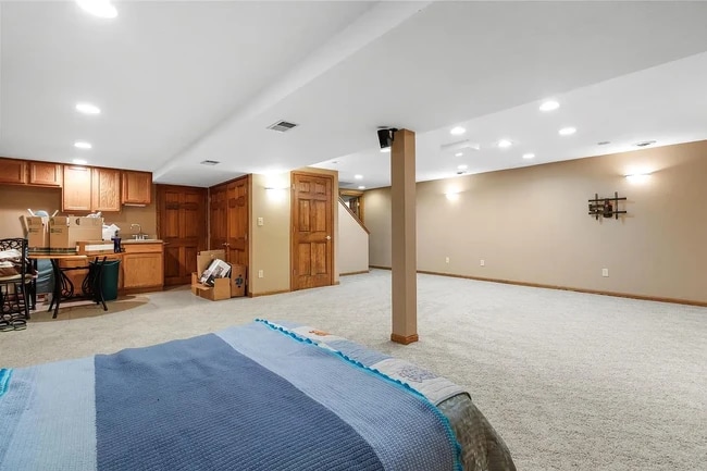 finished basement - 2935 Willard Ln