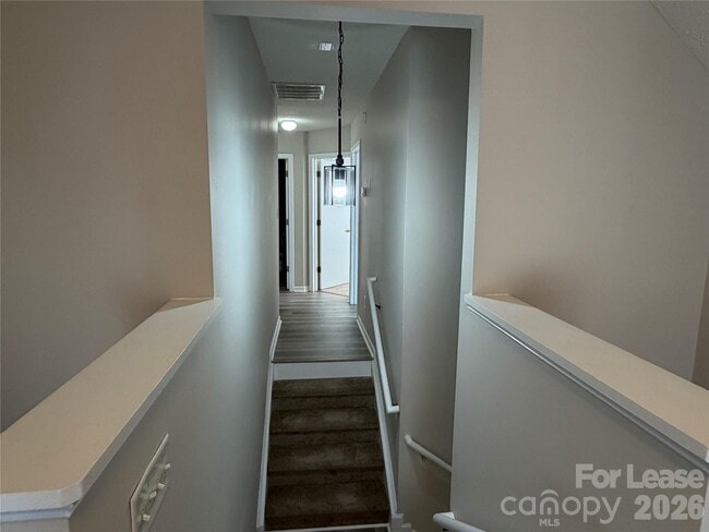 Building Photo - 137 Camforth Dr