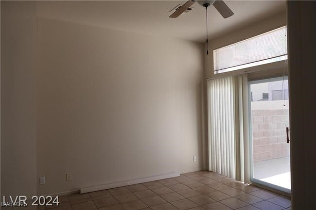 Building Photo - 6665 Golden Pond Cir