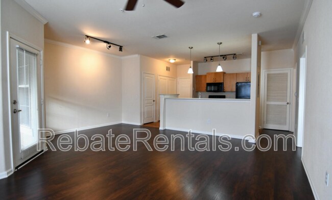 Building Photo - 8290 Gate Pkwy W