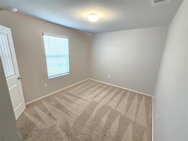 Building Photo - 12909 Brahmin Dr