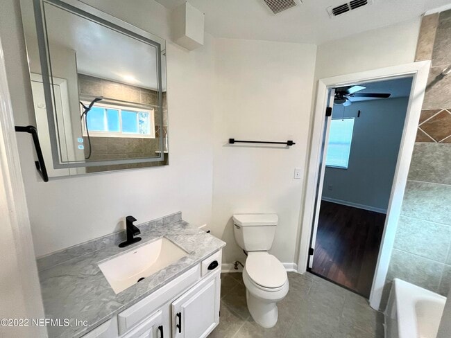 Building Photo - 2066 Utah Ave