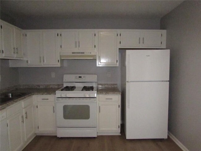 Building Photo - 4032 Settlers Hill Way