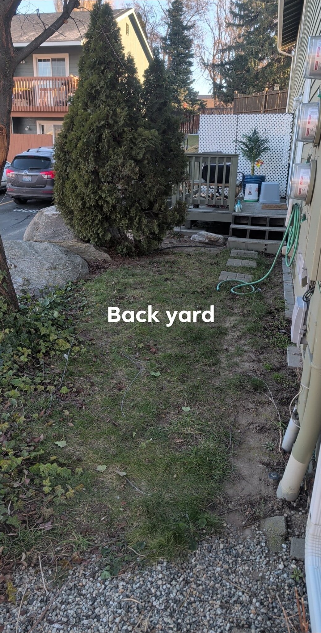 Building Photo - 939 N Baker Ave