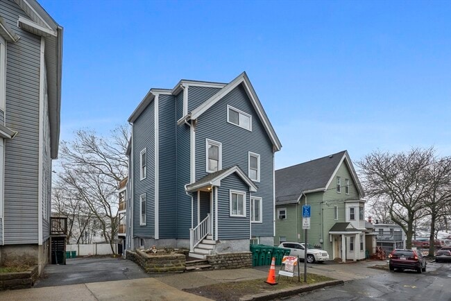 Building Photo - 60 Tudor St