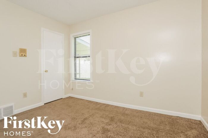 Building Photo - 6014 Harvest Hill Cove