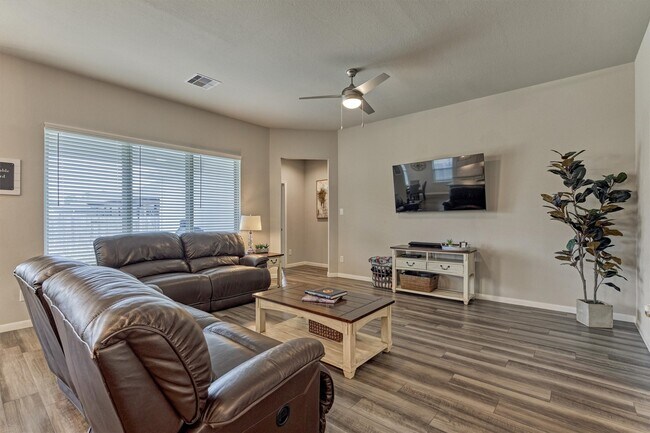 Building Photo - 14445 Kerrick Vista Ln
