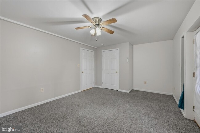 Building Photo - 2289 Potomac Rd