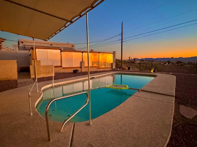 Building Photo - 3767 Kicking Horse Dr