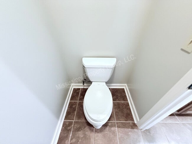 Building Photo - 3BR/3.2BA For Rent