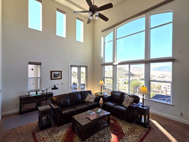Building Photo - All-Inclusive Executive Luxury in Somerset...