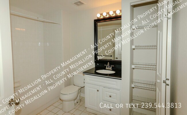 Building Photo - 4670 St Croix Ln