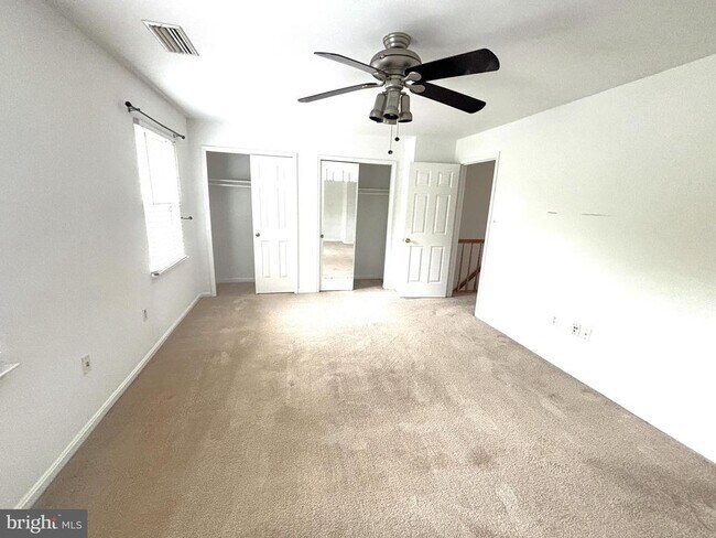 Building Photo - 6761 Jenny Leigh Ct