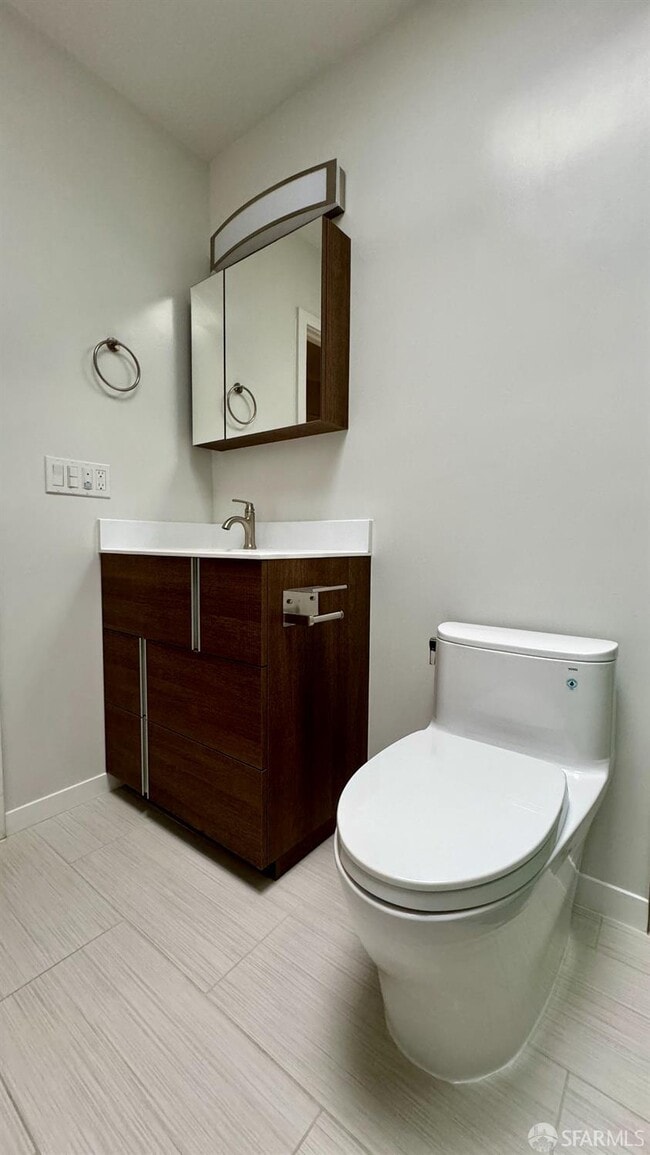 Building Photo - 177 Meadowbrook Dr