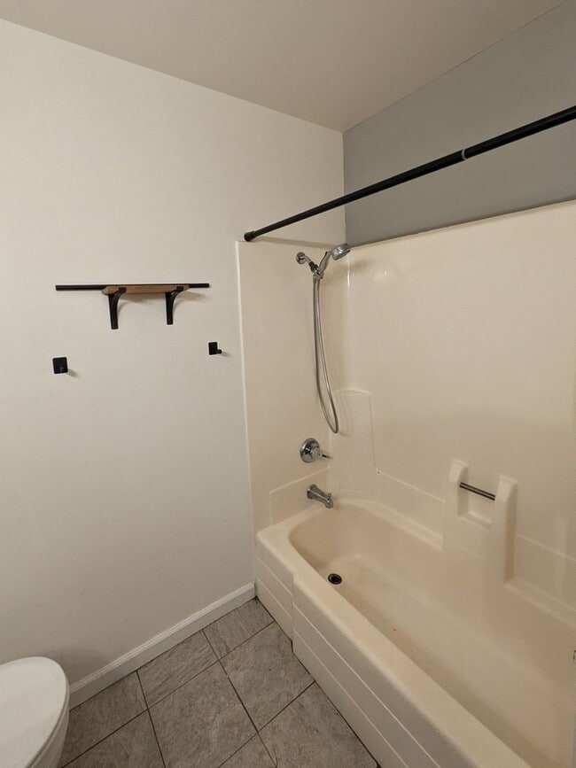 Building Photo - Beautiful Single-Story Home for Rent in La Verne