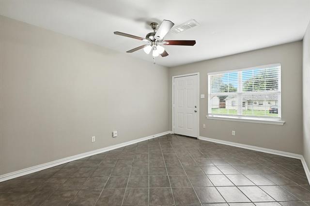Building Photo - 106 Tarrant Dr