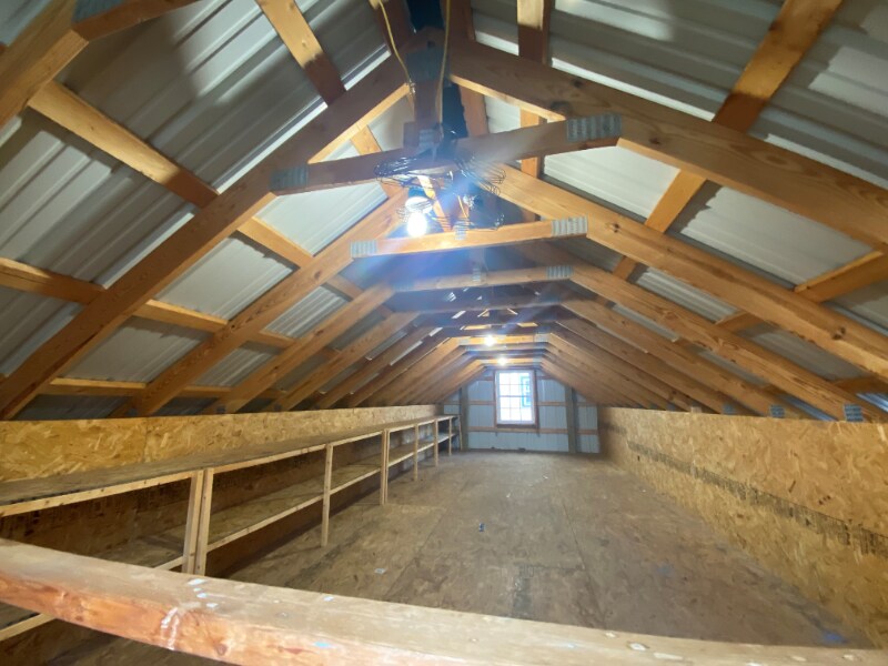 Building Photo - 672 Bloom St