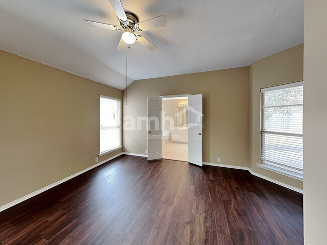 Building Photo - 1021 Ponderosa Ridge