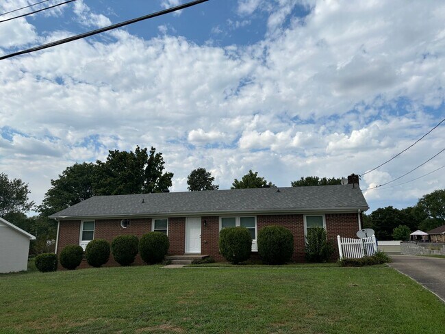 Primary Photo - 927 Kenwood Dr