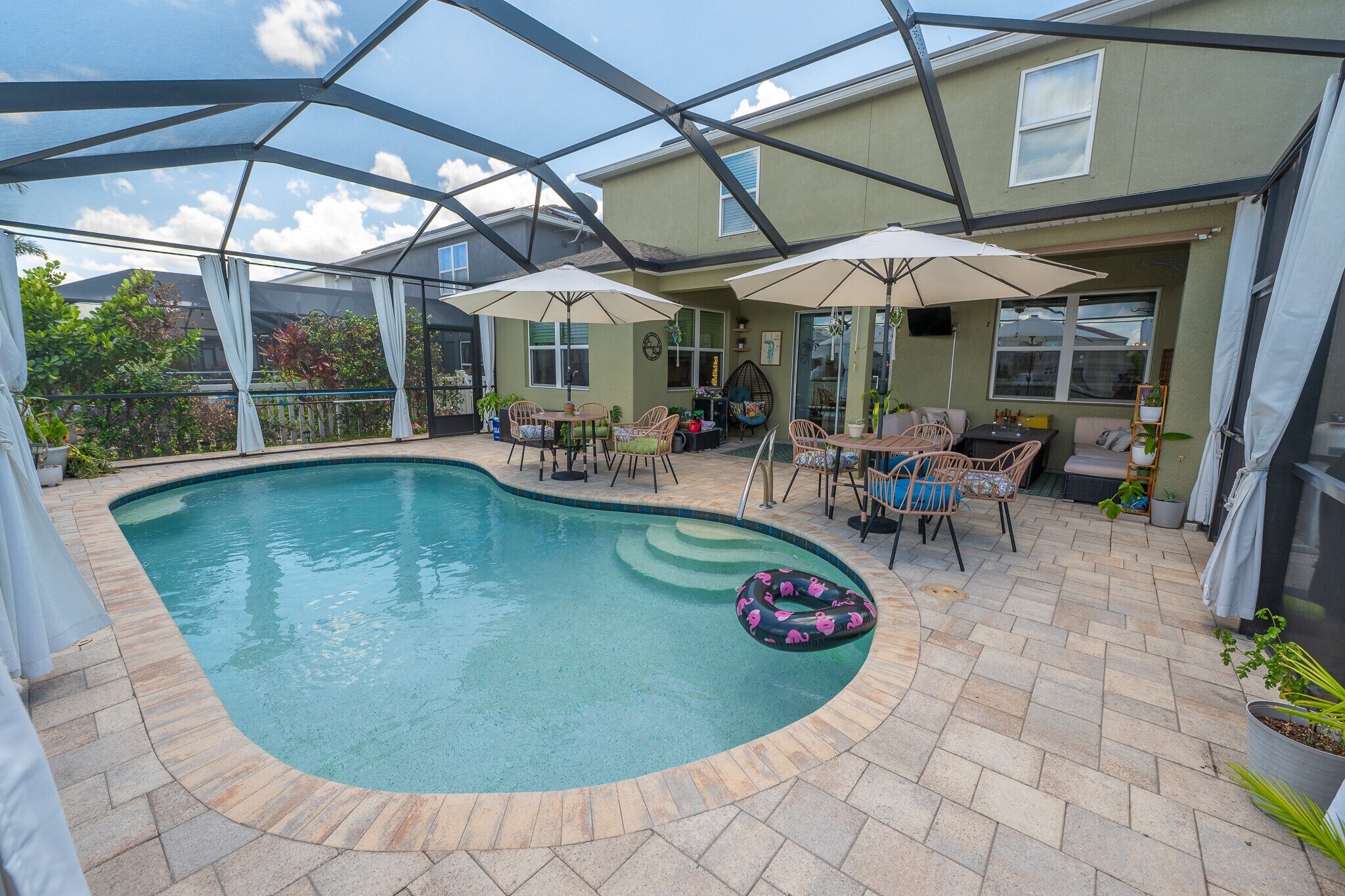 Building Photo - 10509 Laguna Plains Dr
