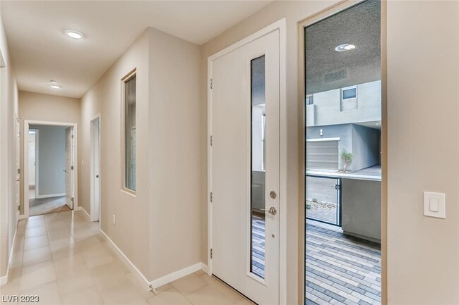 Building Photo - 11297 Hidden Peak Ave