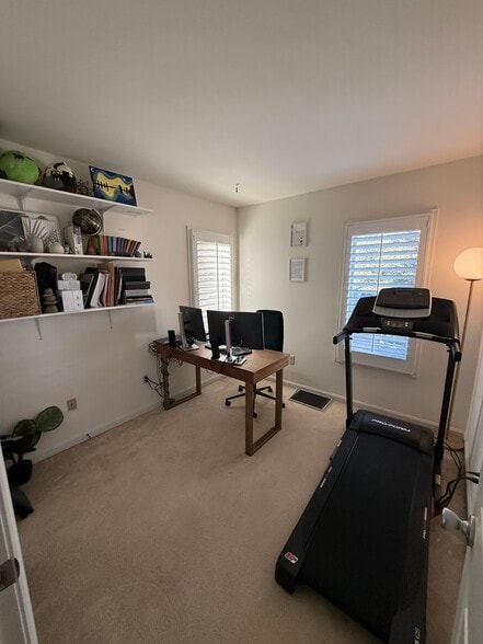 Third bedroom / office - 111 E Colonial Dr