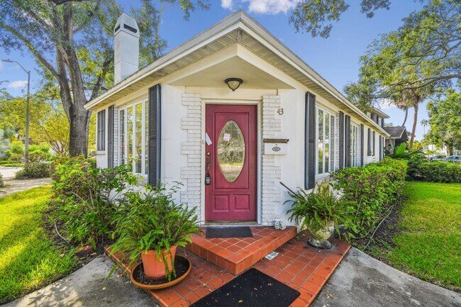 Building Photo - Beautiful Home on Davis Island