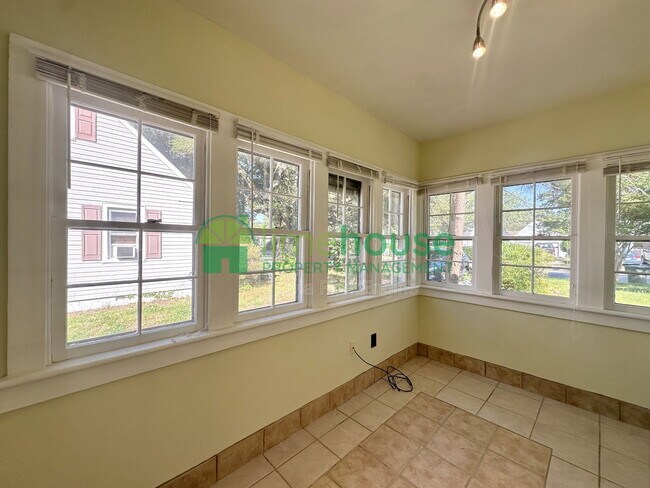 Building Photo - 8107 Old Ocean View Rd