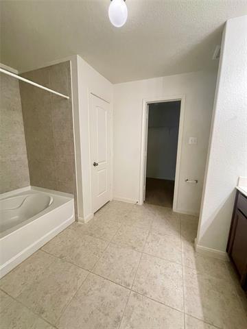 Building Photo - 1319 Corkwood Dr