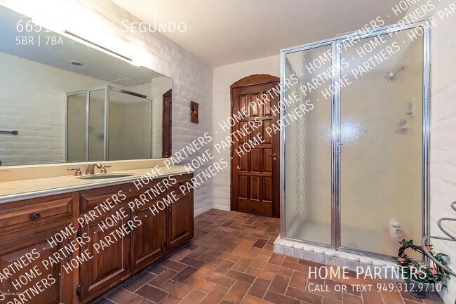 Building Photo - Rent to Own Resort Like Estate with $65,00...