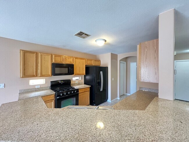 Building Photo - BLUE DIAMOND RANCH