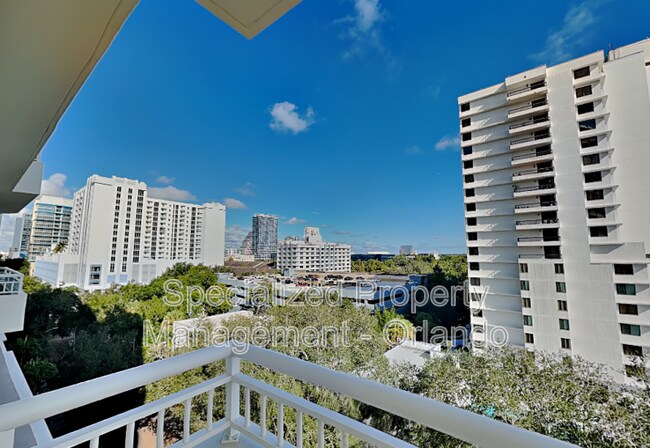 Building Photo - 100 S Eola Dr