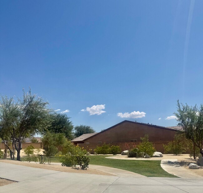Building Photo - 11583 Kitetail Dr